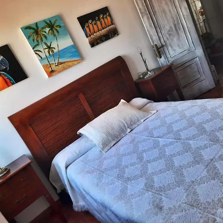 Piso Aguino-castelos 1ºpl. * Ribeira